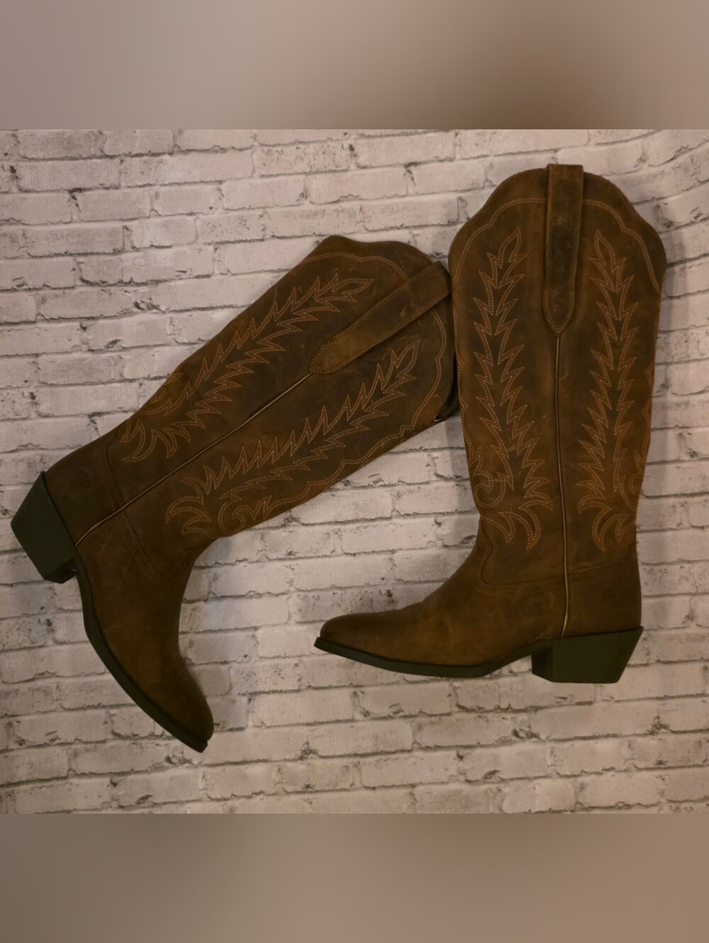 Ariat Size 9C Ladies Heritage Stretchfit Tall Distressed Brown Western Boots